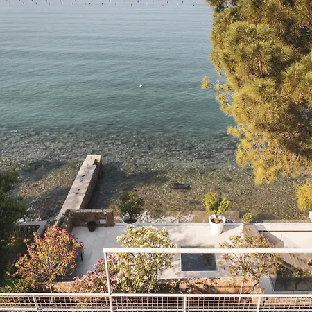 Apartment Seaside Escape *